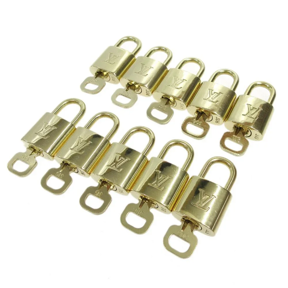 LOUIS VUITTON Padlock & Key Bag Accessories Charm 10 Piece Set Gold - Picture 1 of 1